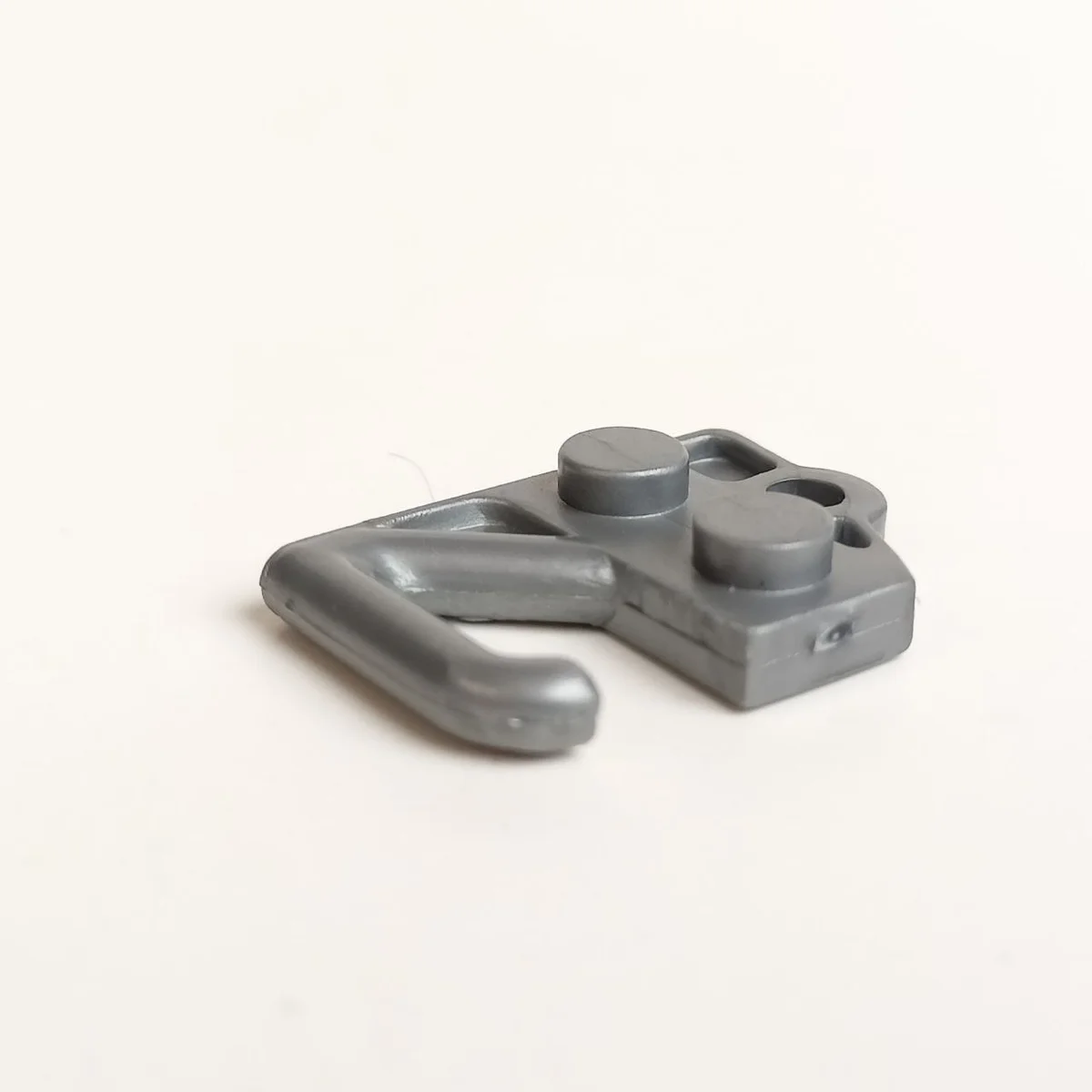 Gear: zipline hook, type 02 in Silver, Dull