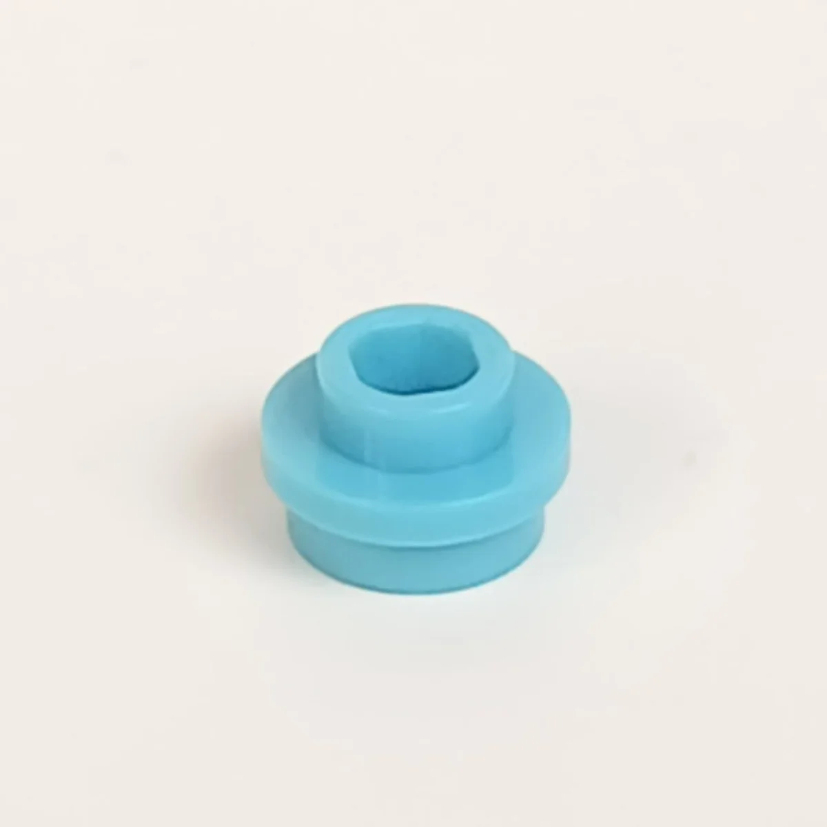Plate Round 1 x 1 with Open Stud