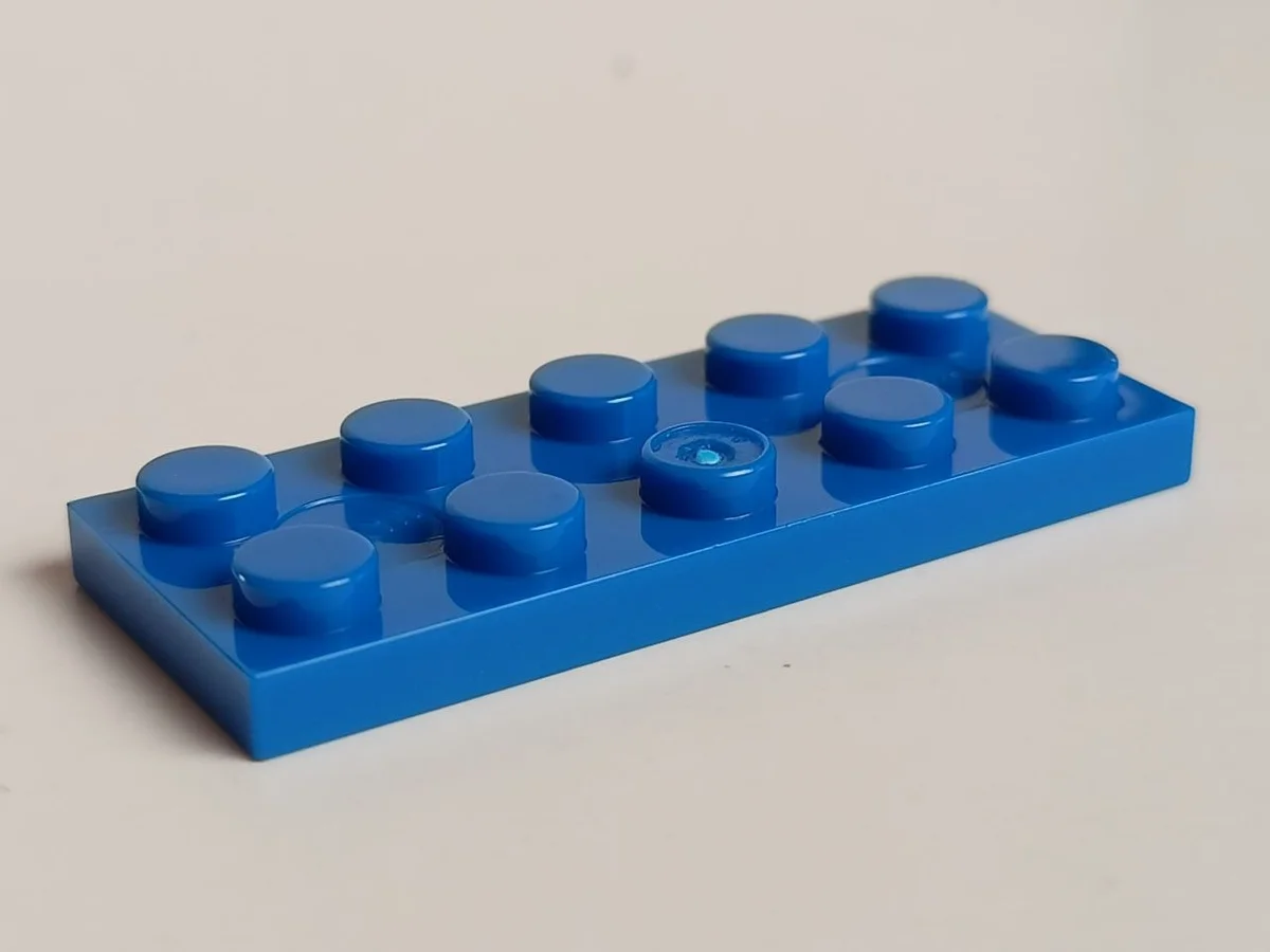 Plate 2 x 5 in Blue